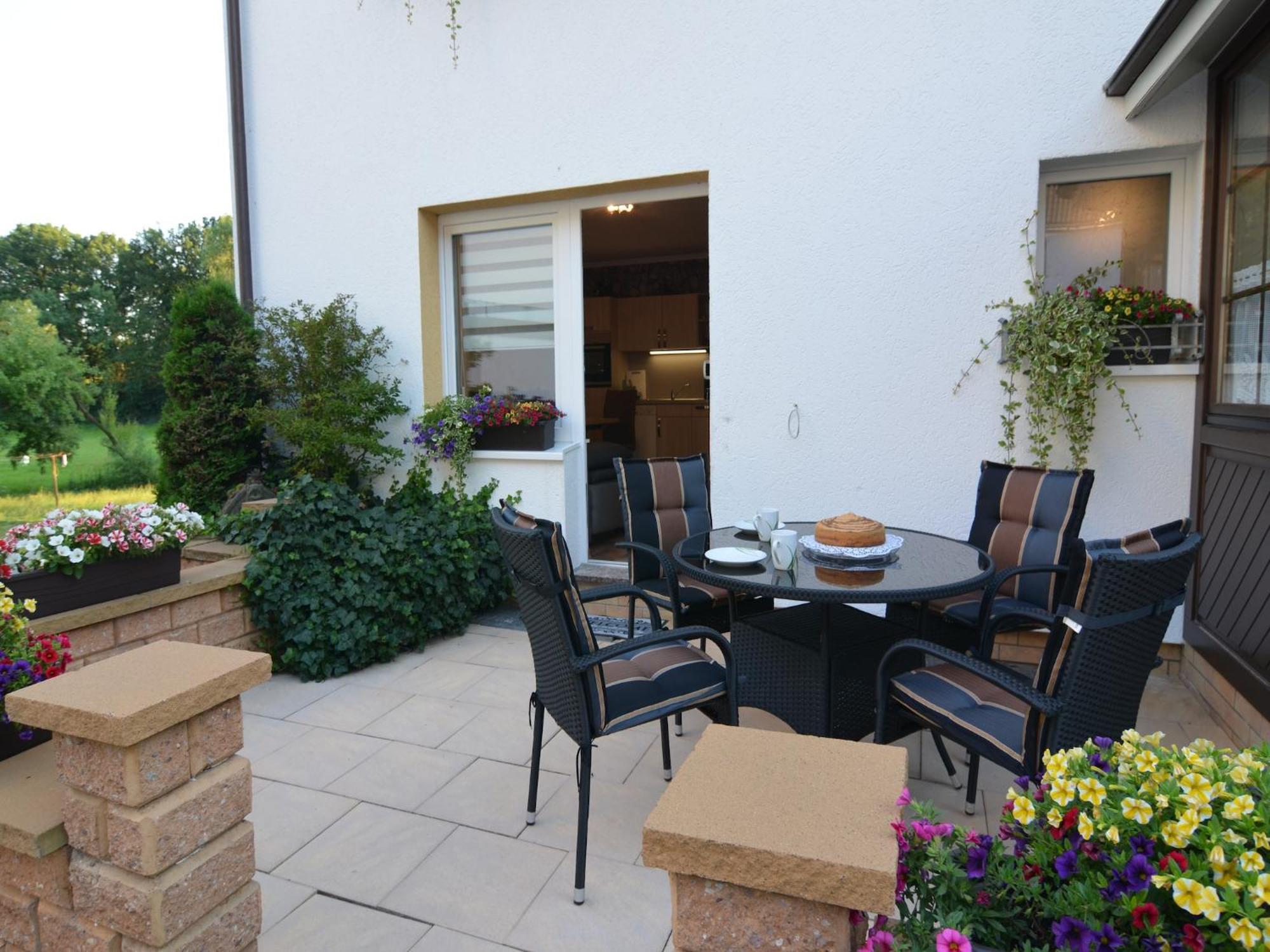 Modern Holiday Home Idyllic Setting With Terrace Medebach Exteriér fotografie